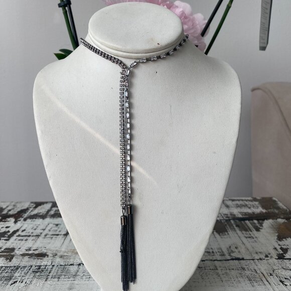 NECKLACE - Picture 3 of 5